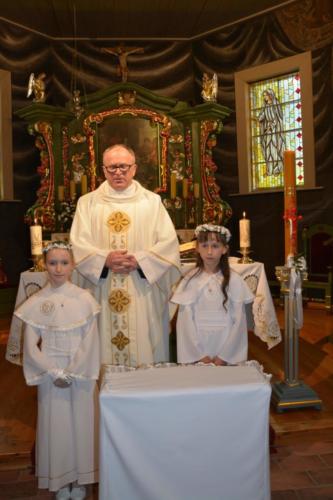 received 976889422745915